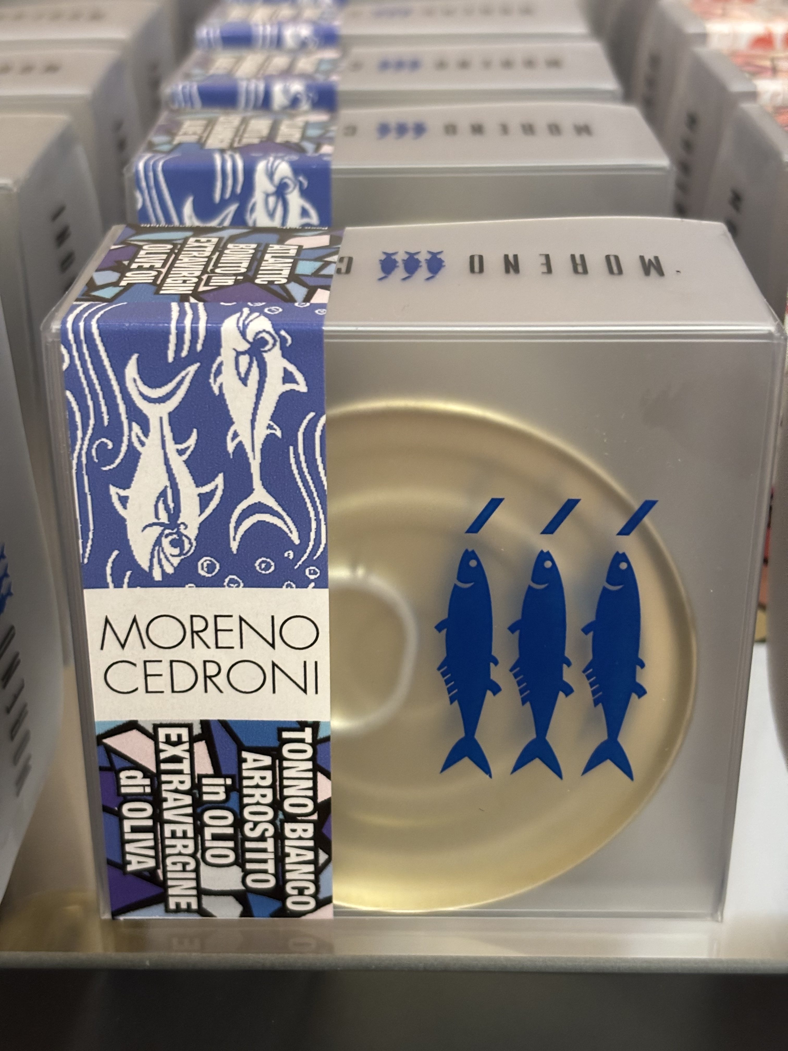 Tonno bianco arrostito in olio Moreno Cedroni conserva gourmet scatola latta chef stellato